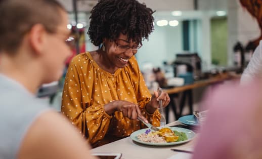 women eating